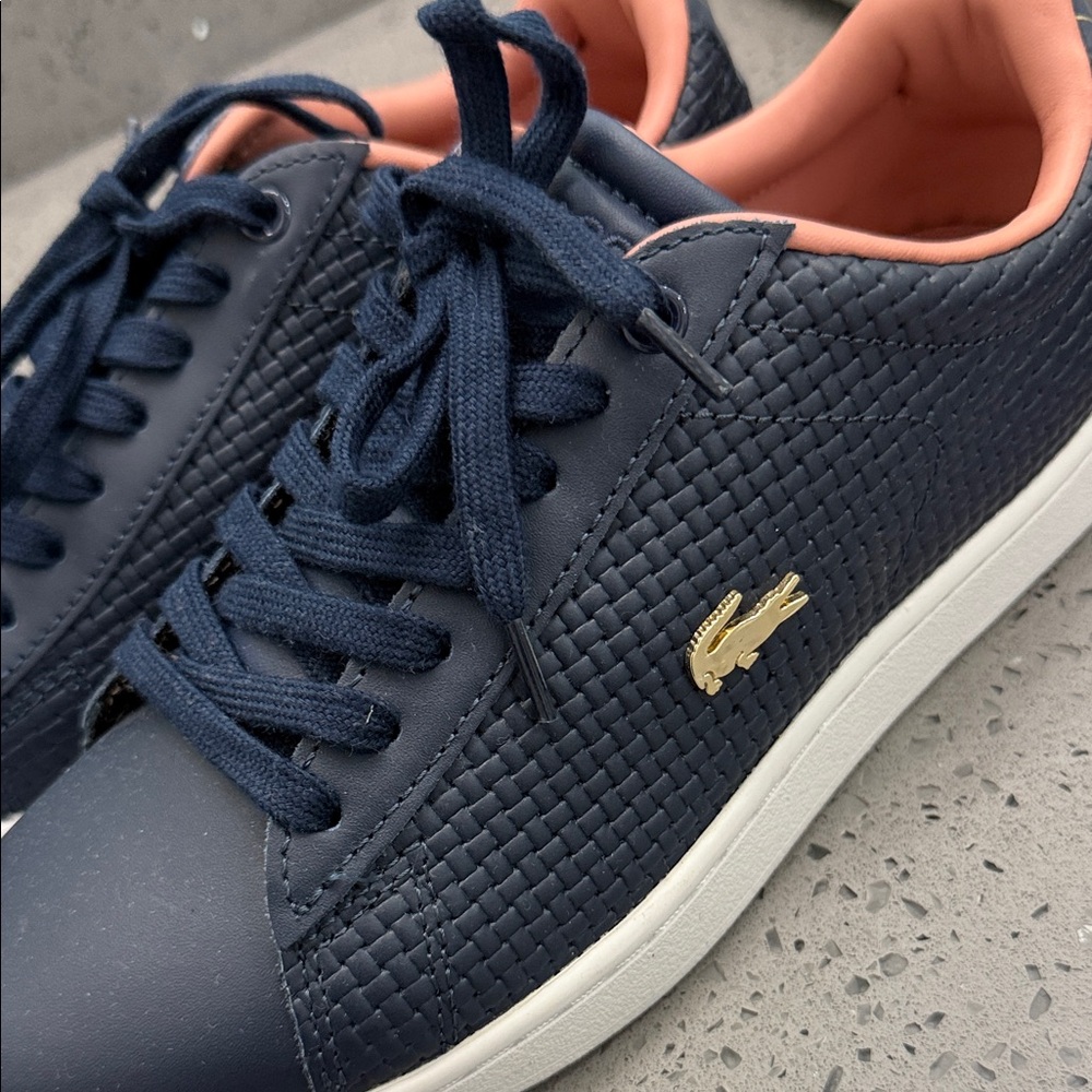 Lacoste women Navy and Gold Sneakers - Picture 5 of 6